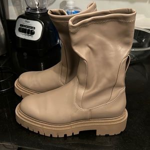 H&M LUG SOLE BOOTS (TAN)